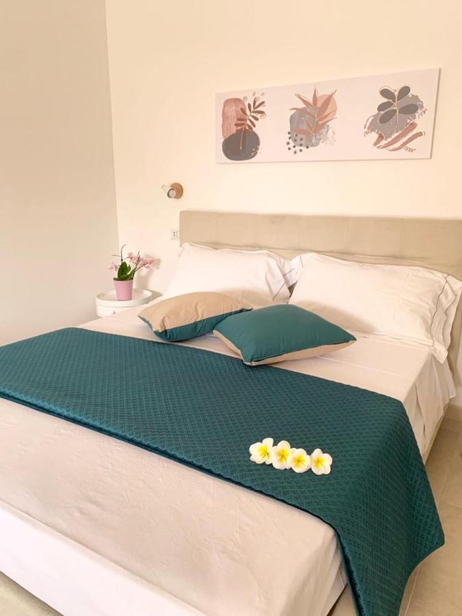 B&B Jolie Suite Villasimius Exteriör bild