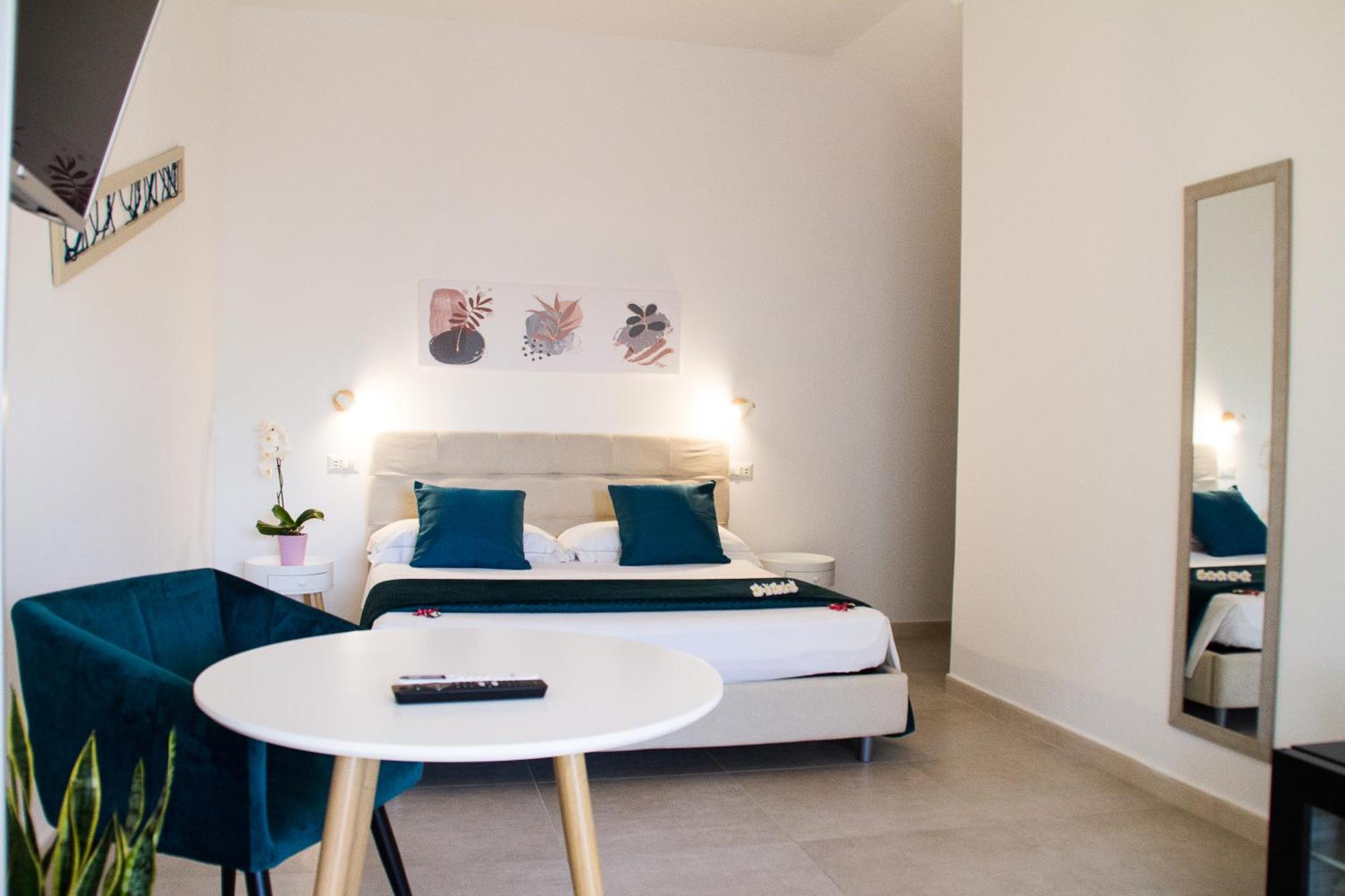 B&B Jolie Suite Villasimius Exteriör bild